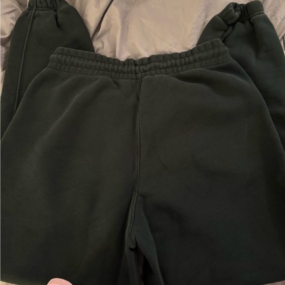 Gymshark Phys Ed Dark Green Sweatpants - Picture 7 of 7